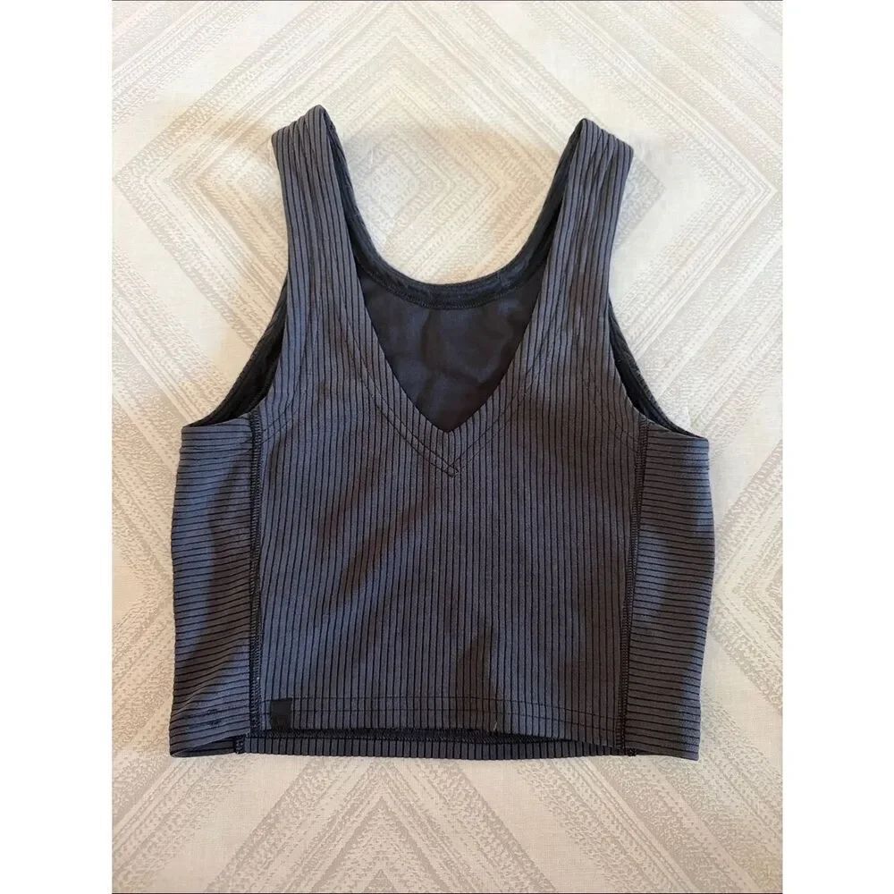 Lululemon Ribbed Softstreme Cropped Tank Gray Black Size 0 V-Neck Peach Fuzz